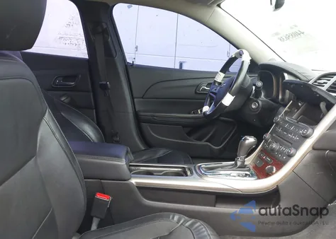 2013 Chevrolet Malibu Eco Premium Audio z USA, uszkodzony, nr VIN 1G11F5RR5DF117165